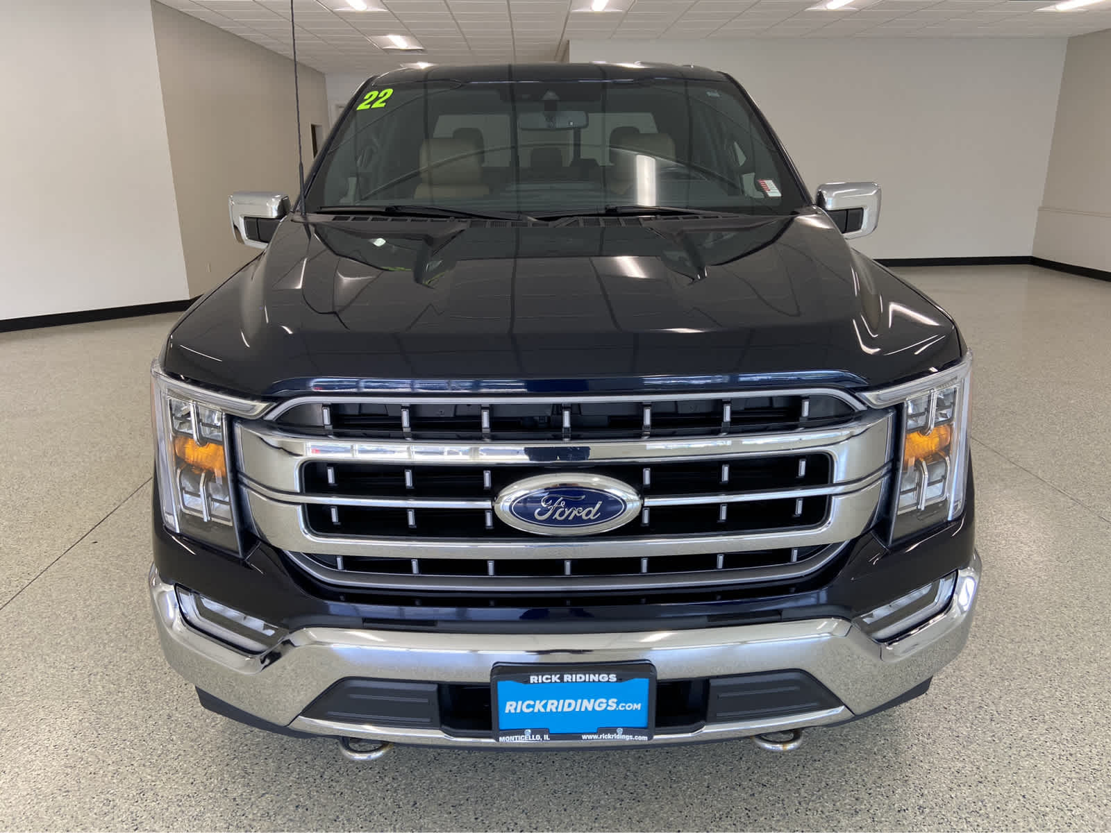 Used 2022 Ford F-150 Lariat with VIN 1FTFW1ED4NFA98996 for sale in Monticello, IL