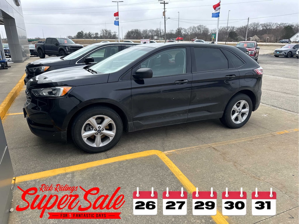 Used 2020 Ford Edge SE FWD