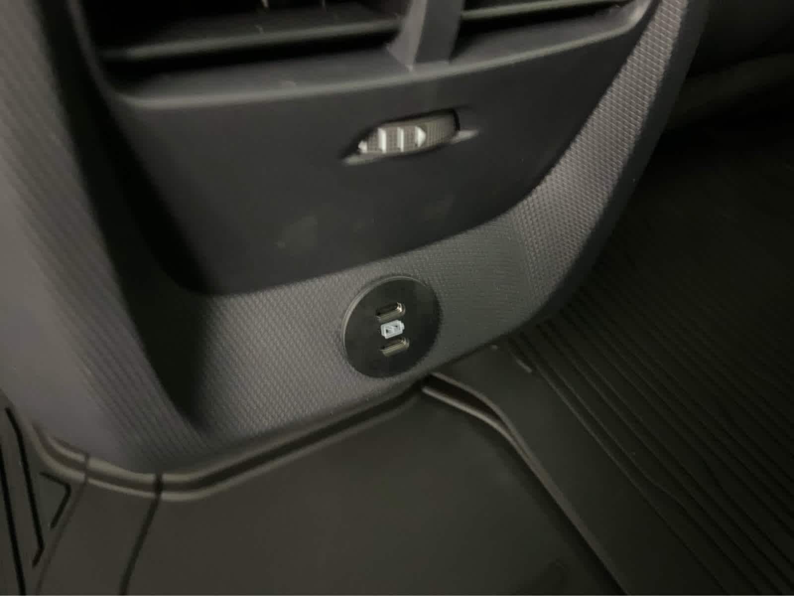2025 Ford Mustang Mach-E Premium - Photo 21