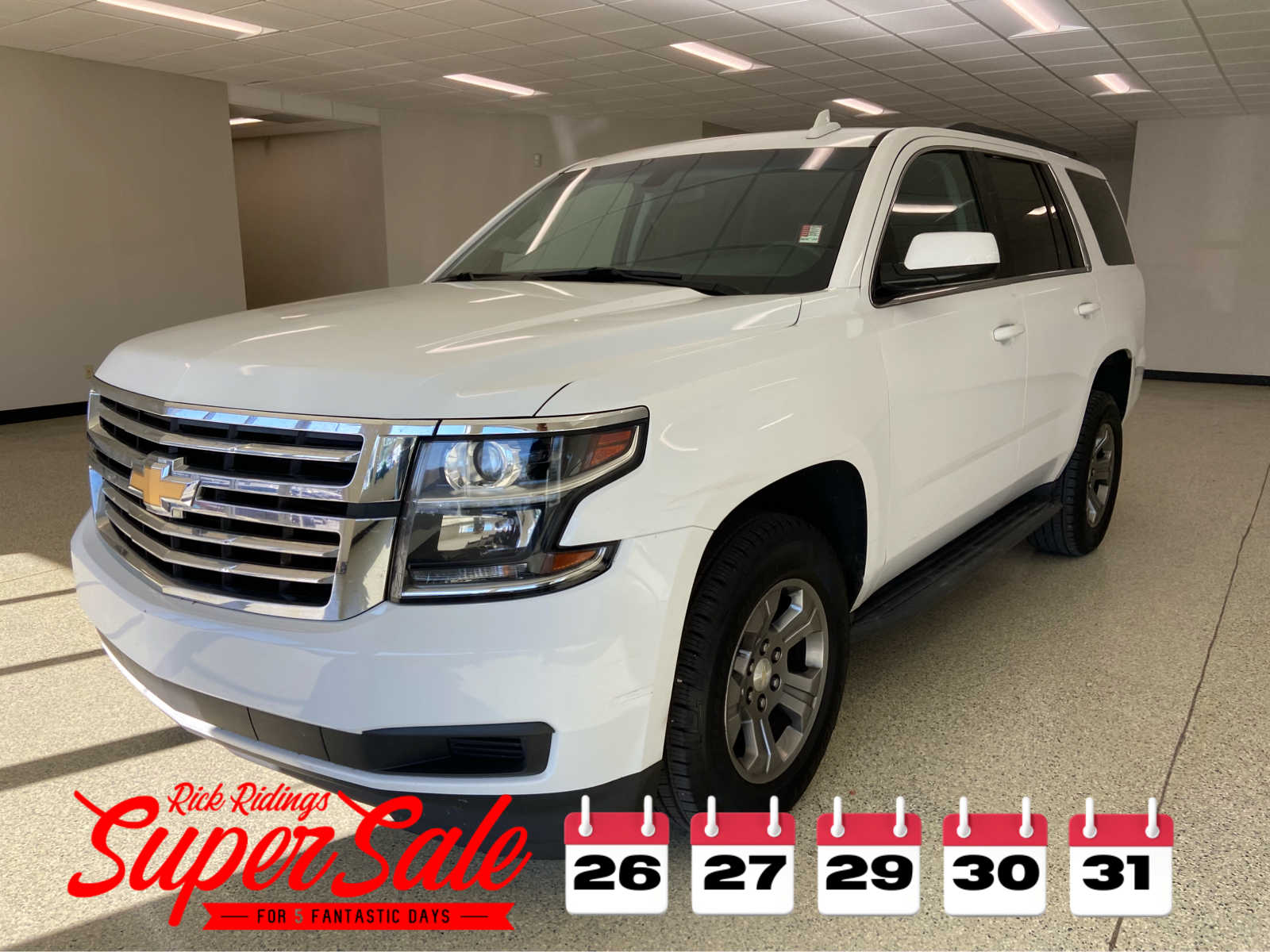 2019 Chevrolet Tahoe LS's photo