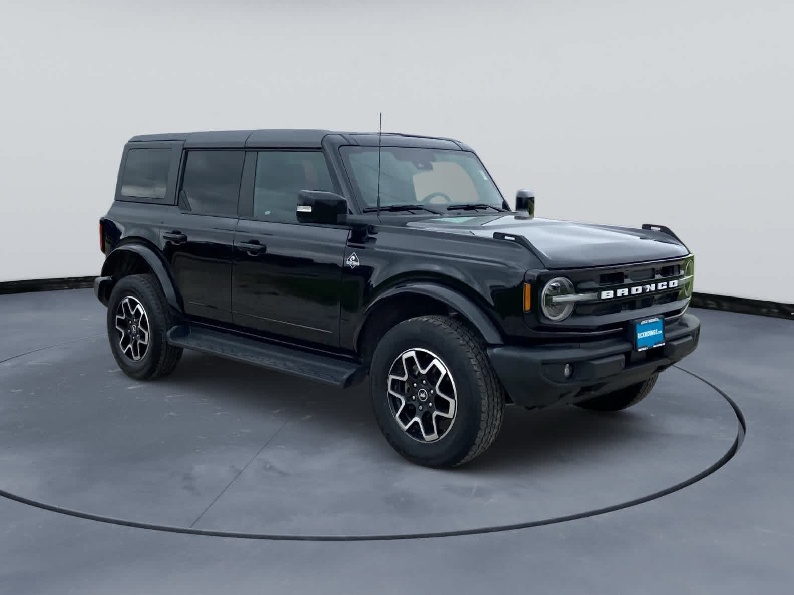 2025 Ford Bronco Outer Banks 4WD 4-door's photo