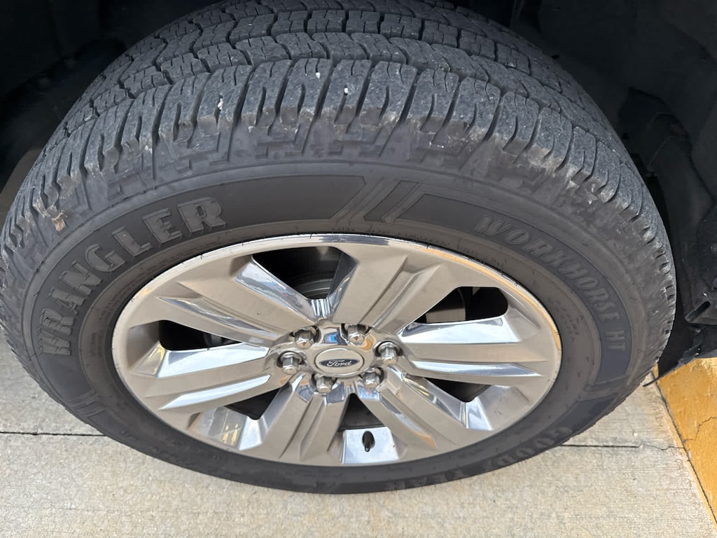 Used 2019 Ford F-150 XLT 4WD Supercrew 5.5 Box 4WD SuperCrew 5.5 Box