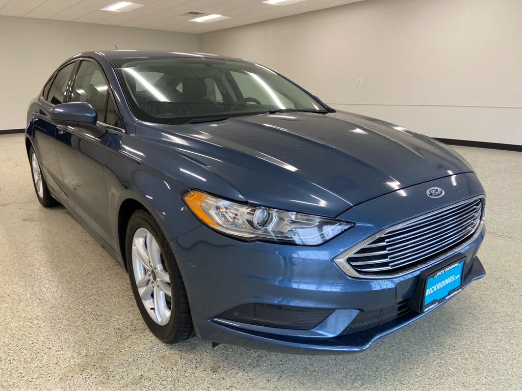 Used 2018 Ford Fusion SE FWD