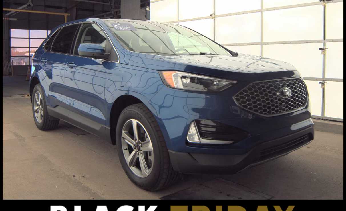 2024 Ford Edge SEL photo 4