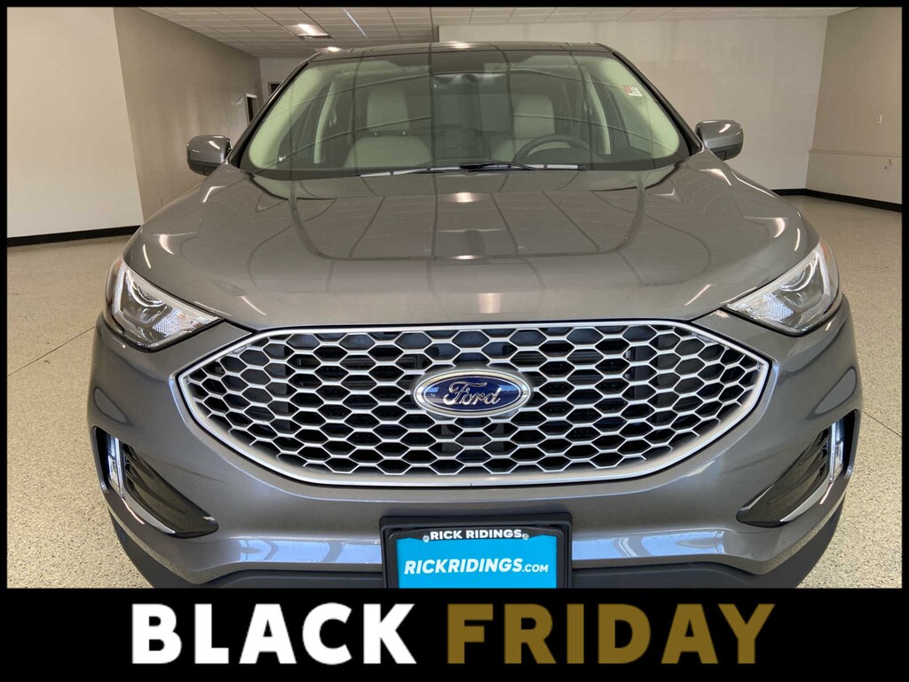 Used 2024 Ford Edge SEL AWD