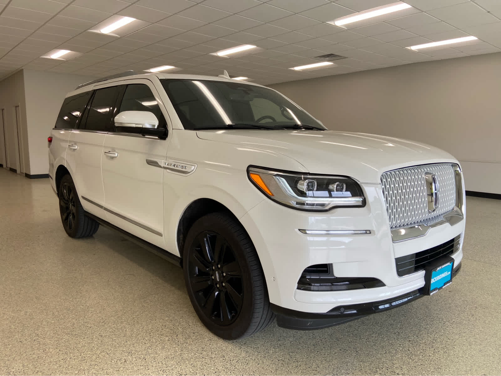 2024 Lincoln Navigator Reserve photo 3
