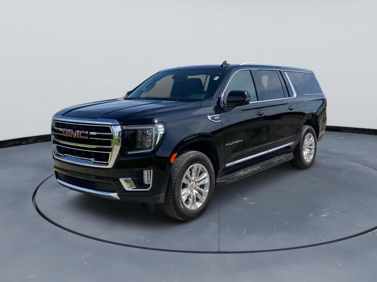 2024 GMC Yukon 4WD SLT's photo