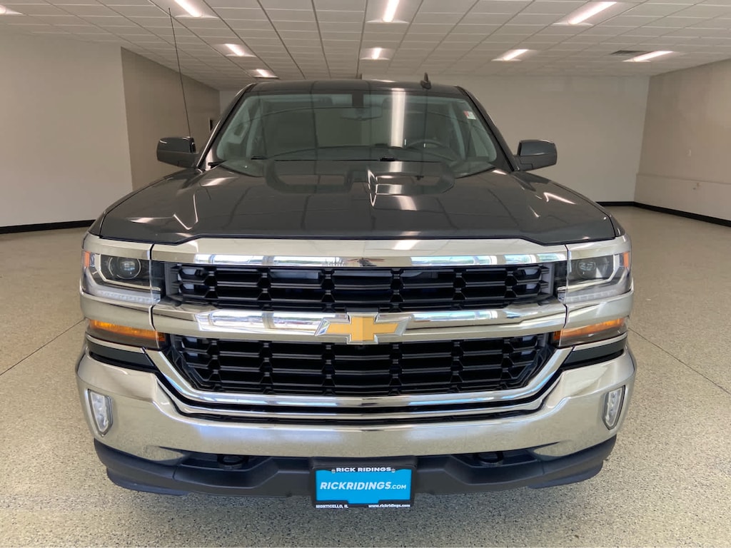 Used 2017 Chevrolet Silverado 1500 LT 4WD Double Cab 143.5 4WD Double Cab 143.5