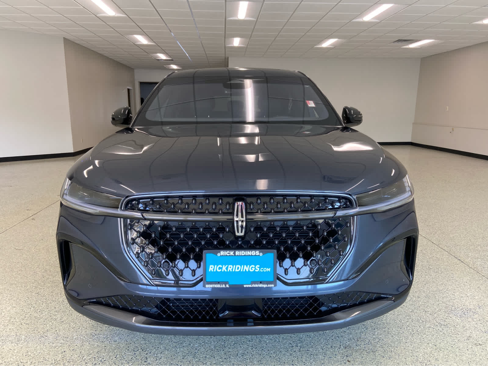 2024 Lincoln Nautilus Premiere photo 2