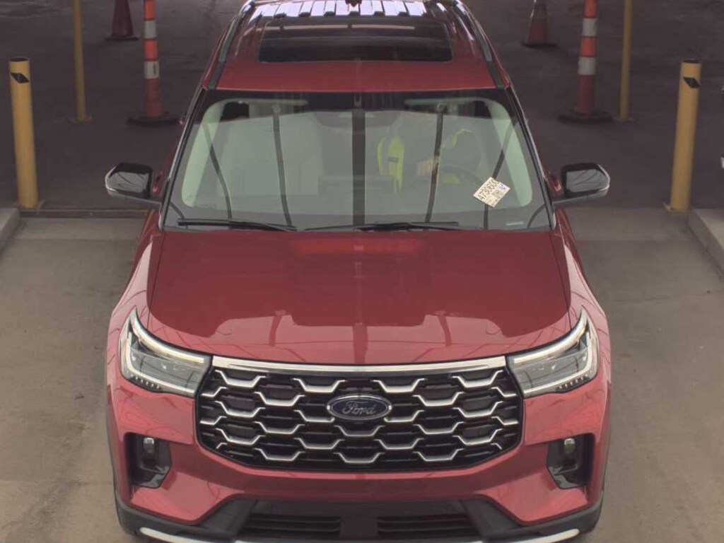 Used 2025 Ford Explorer Platinum 4WD