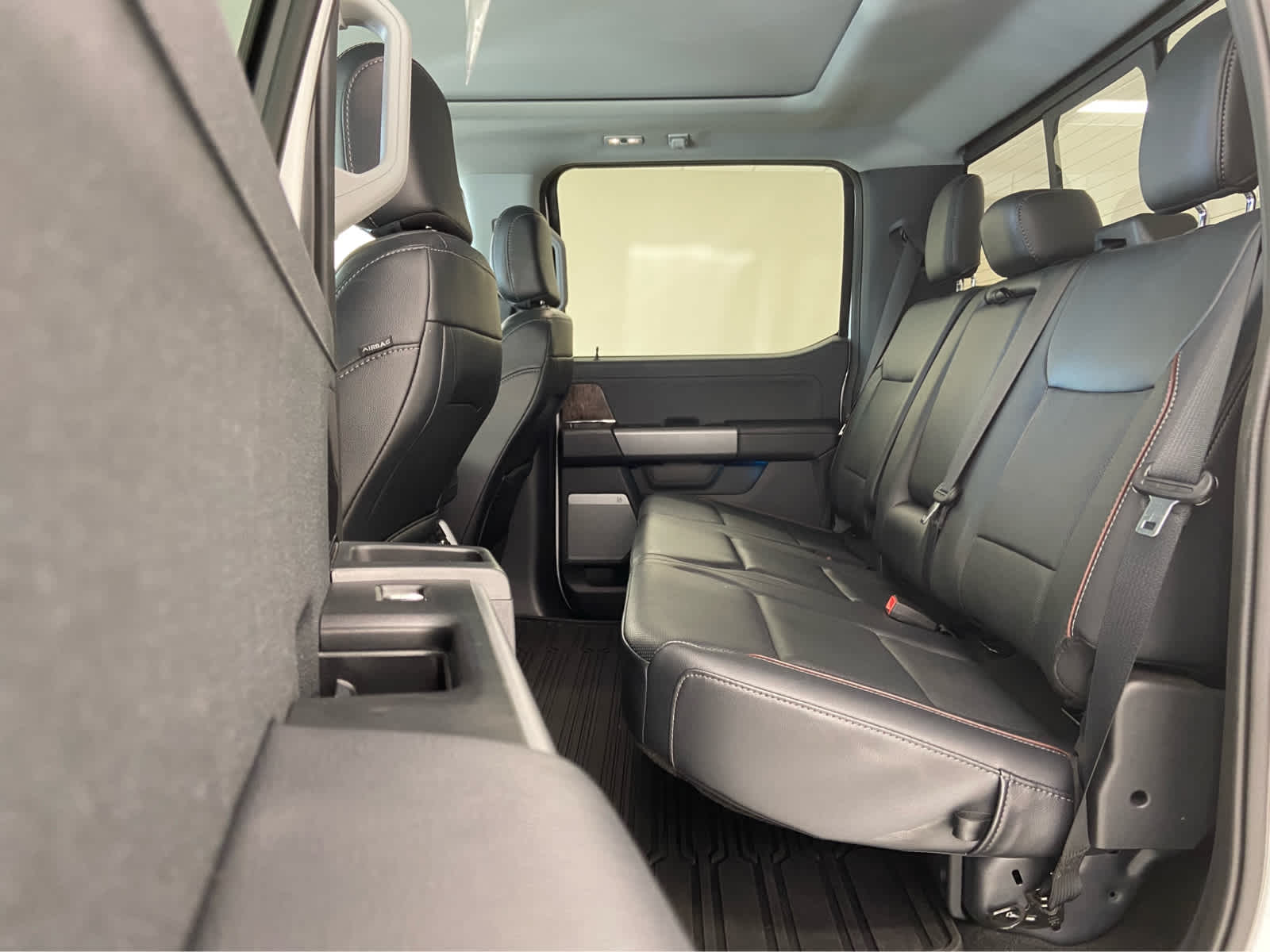 2023 Ford F-150 Lariat - Photo 14