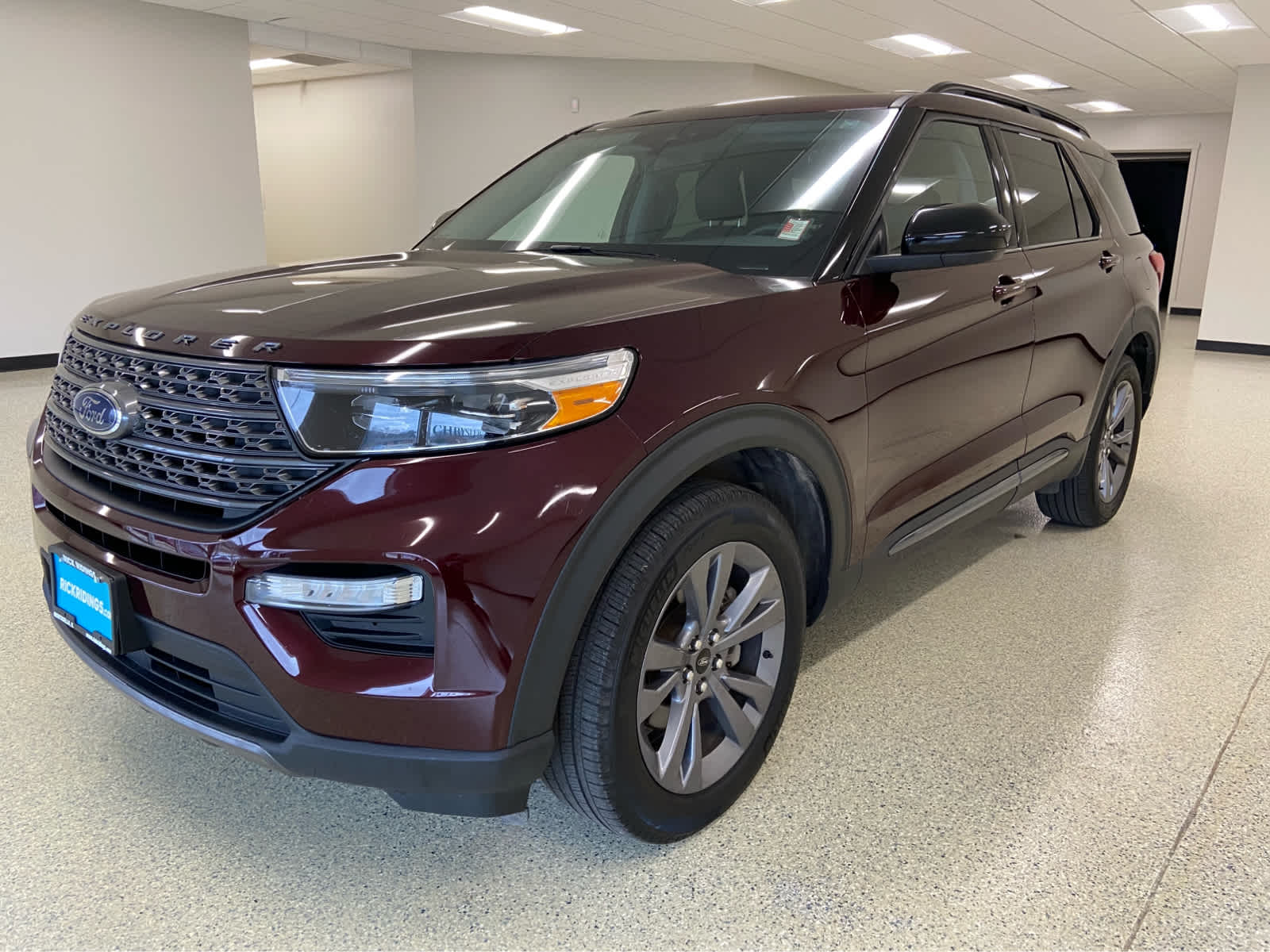 2022 Ford Explorer XLT's photo