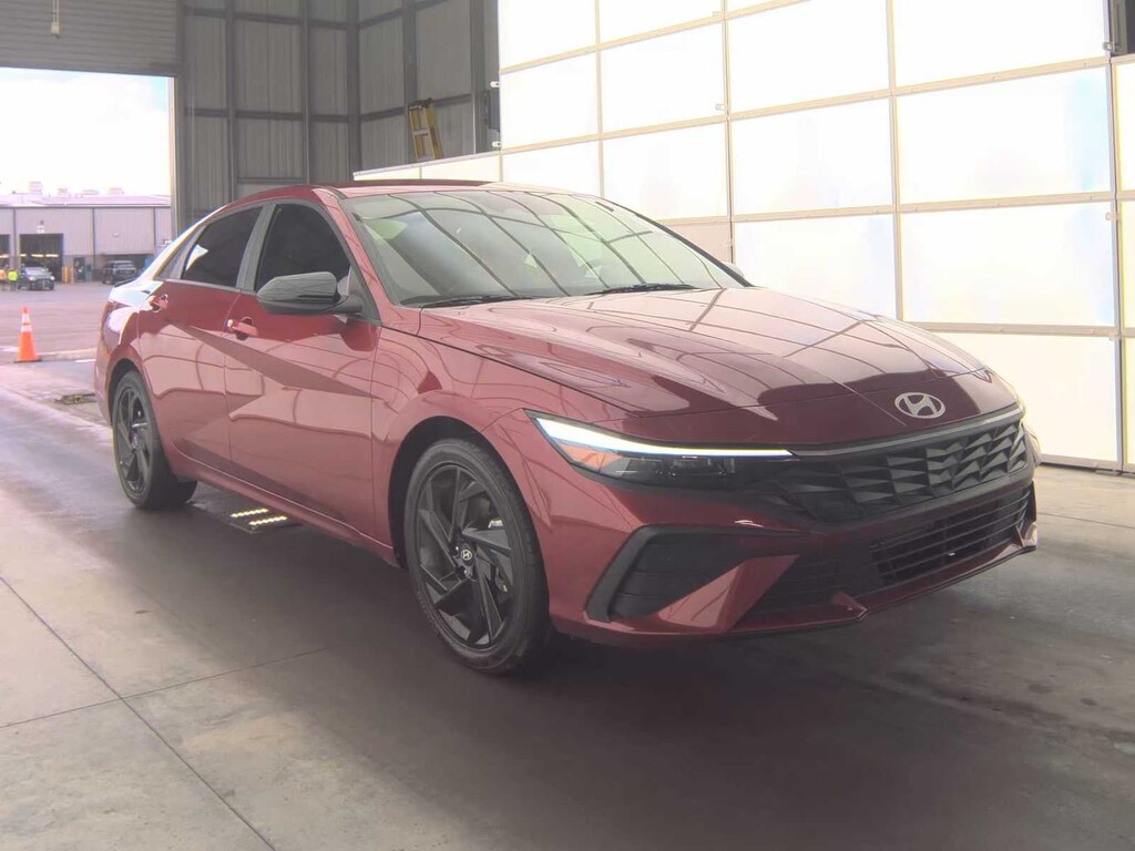 Used 2026 Hyundai Elantra SEL Sport Sedan