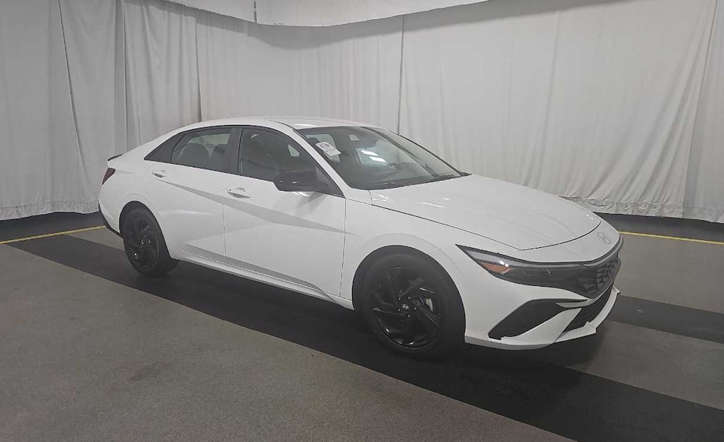 Used 2026 Hyundai Elantra SEL Sport Sedan