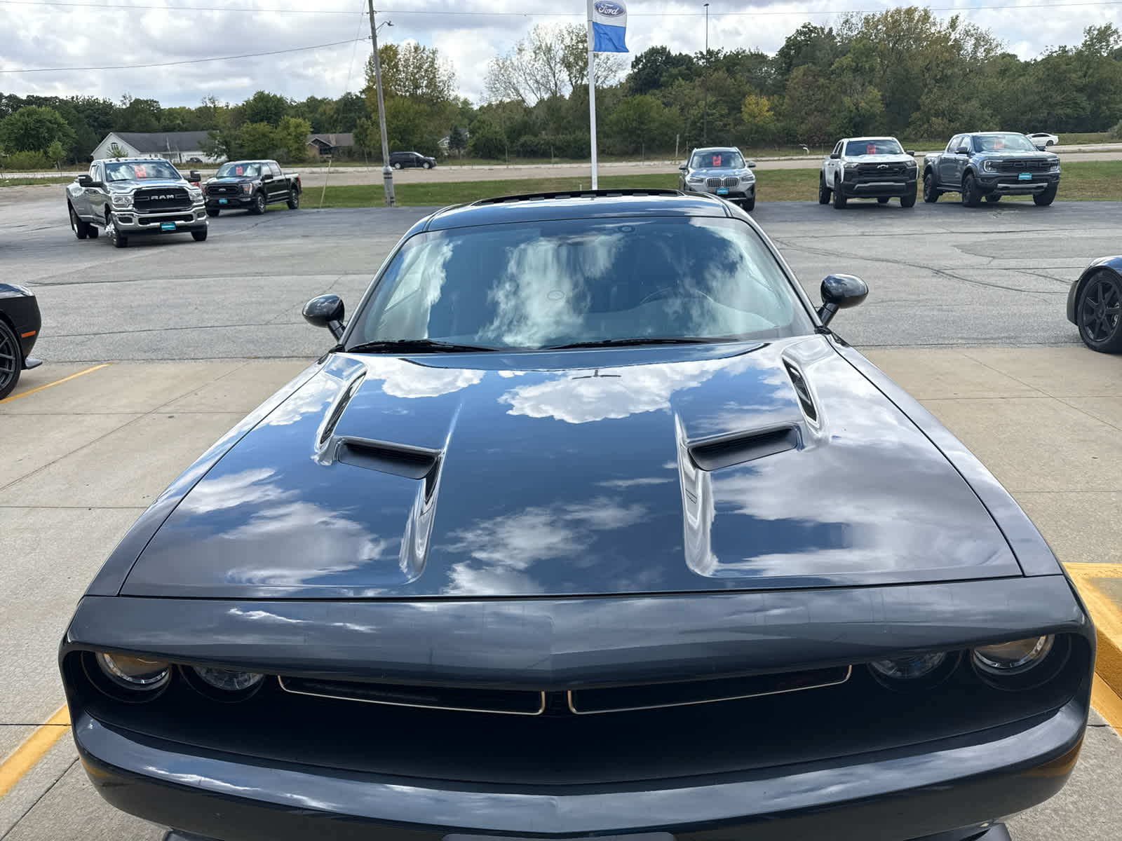 2017 Dodge Challenger R/T Scat Pack photo 3