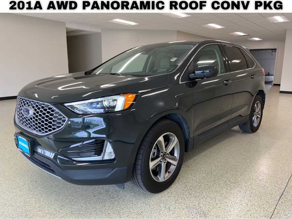 2024 Ford Edge SEL's photo