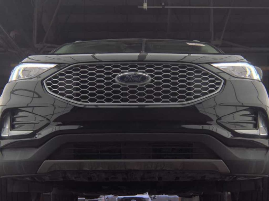 Used 2024 Ford Edge SEL AWD