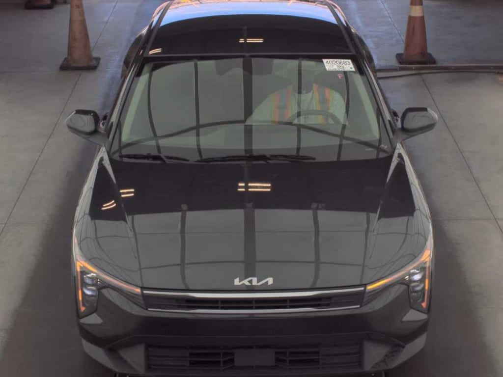 Used 2025 Kia K4 LX FWD