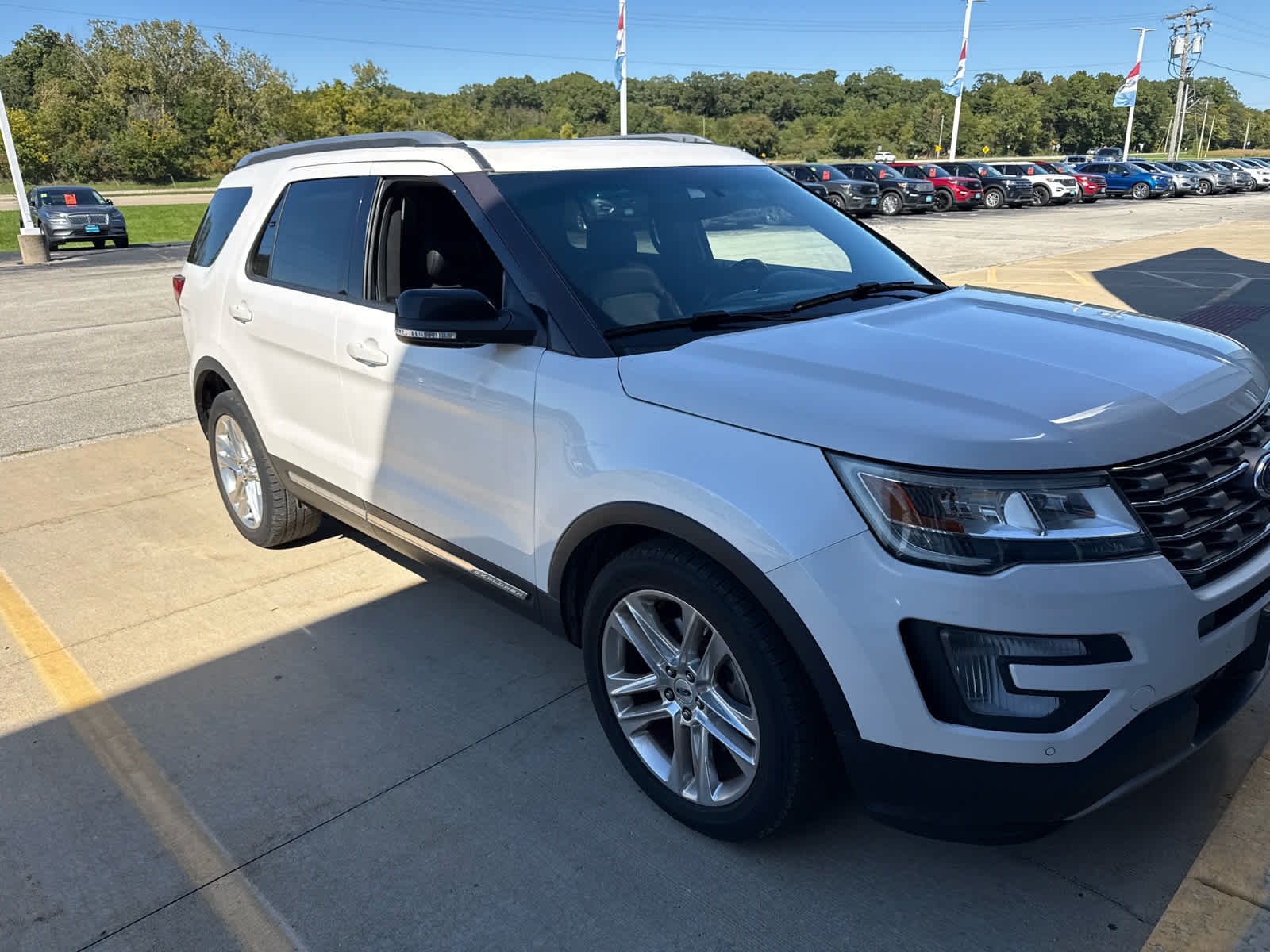 Used 2016 Ford Explorer XLT 4WD
