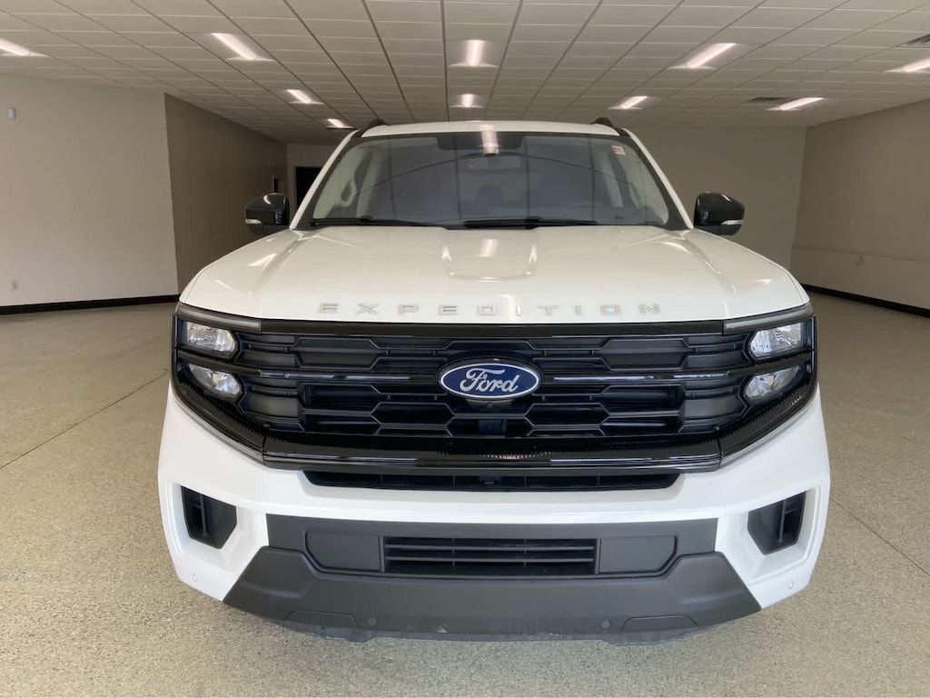 Used 2025 Ford Expedition Active 4x4