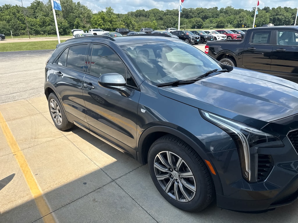 Used 2019 CADILLAC XT4 FWD Sport