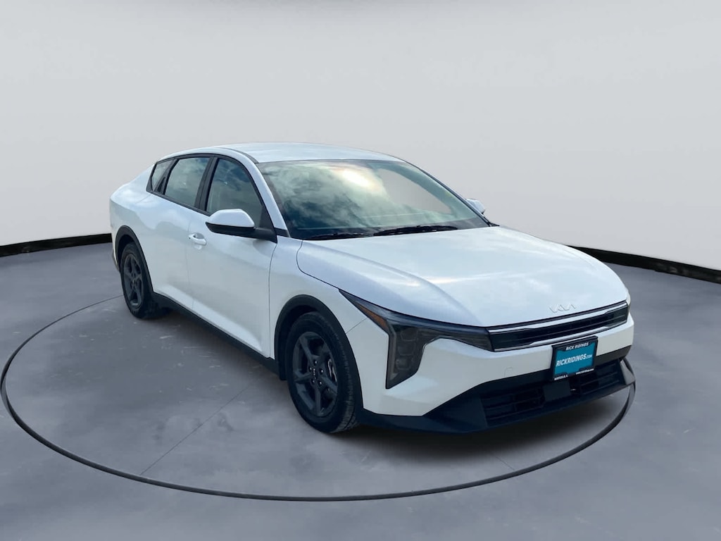 Used 2025 Kia K4 LXS FWD