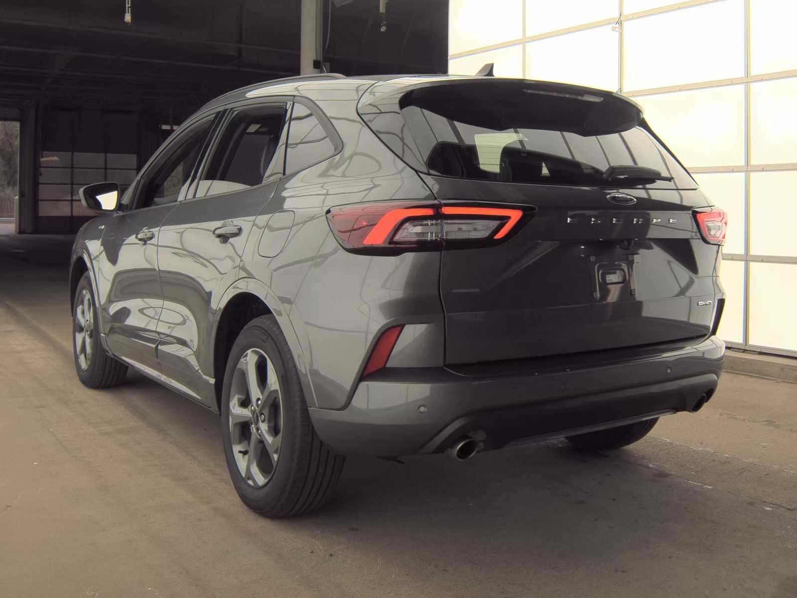 Used 2024 Ford Escape ST-Line AWD