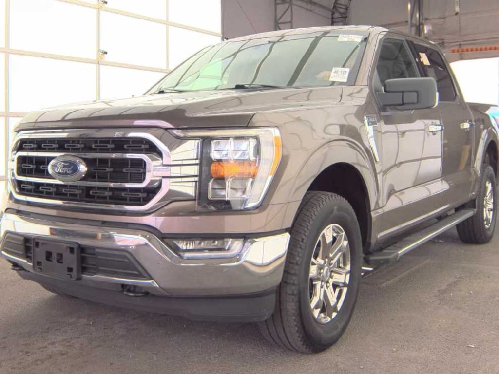 Used 2022 Ford F-150 XLT 4WD Supercrew 5.5 Box 4WD SuperCrew 5.5 Box