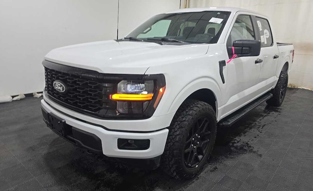 Used 2024 Ford F-150 STX 4WD Supercrew 5.5 Box 4WD SuperCrew 5.5 Box