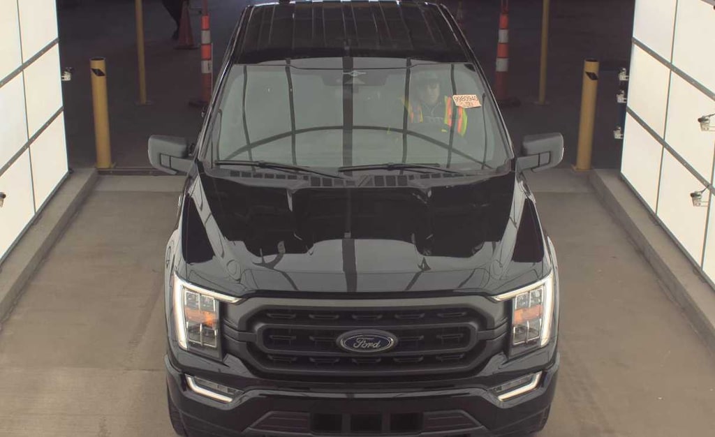 Used 2023 Ford F-150 XLT 4WD Supercrew 5.5 Box 4WD SuperCrew 5.5 Box