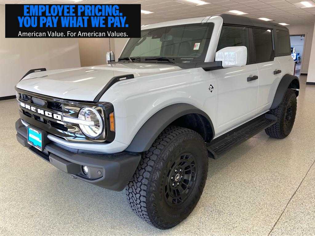 2026 Ford Bronco Outer Banks 4x4's photo