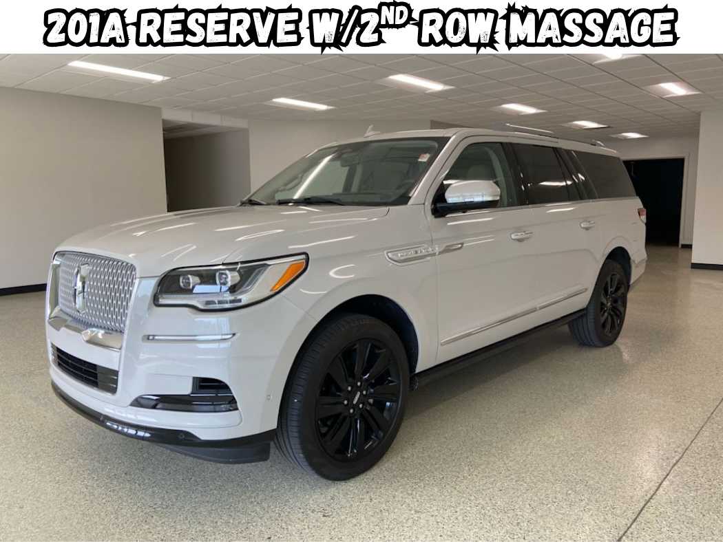2024 Lincoln Navigator Reserve L's photo