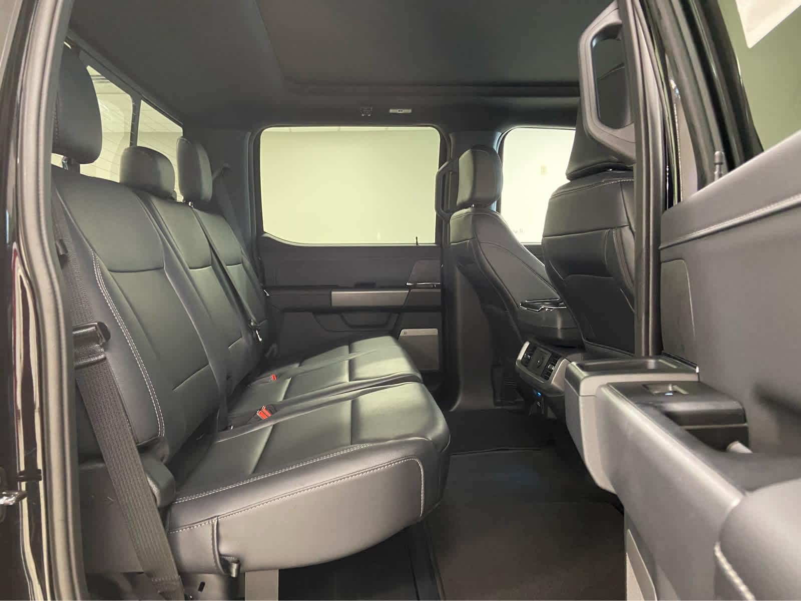 2026 Ford F-150 XLT - Photo 14