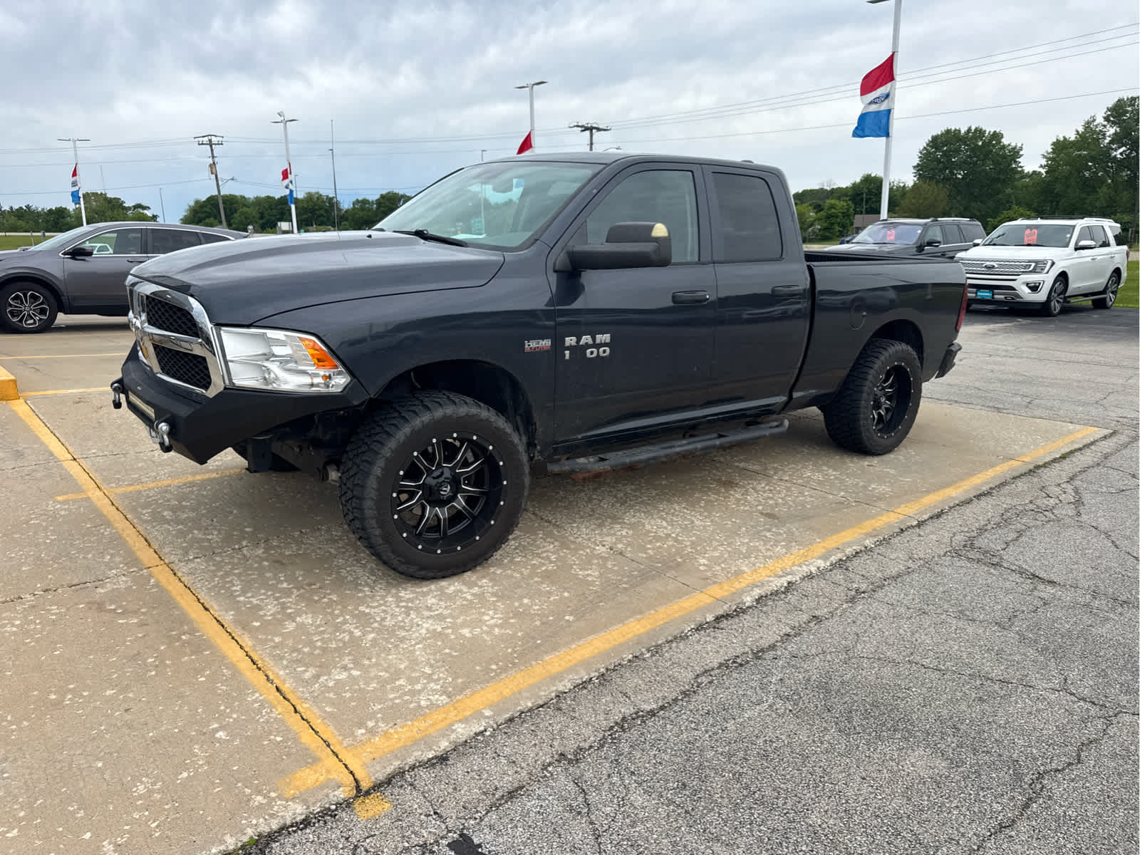 2018 RAM 1500 Tradesman 4x4 Quad Cab 6'4's photo