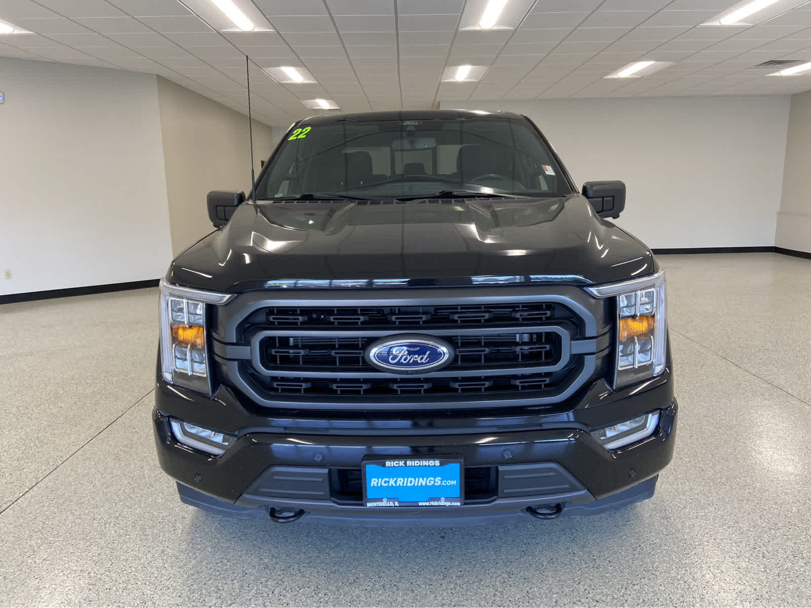 Used 2022 Ford F-150 XLT with VIN 1FTFW1E86NFB12125 for sale in Monticello, IL