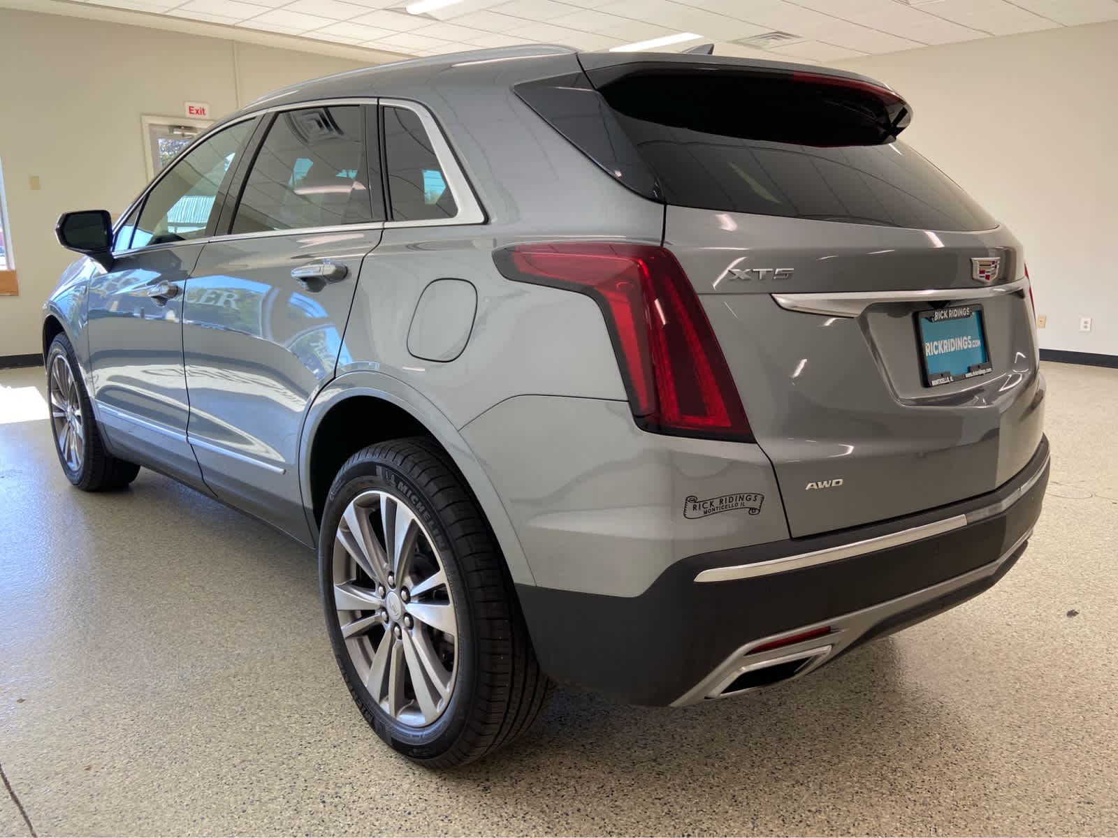 2025 Cadillac XT5 Premium Luxury - Photo 12