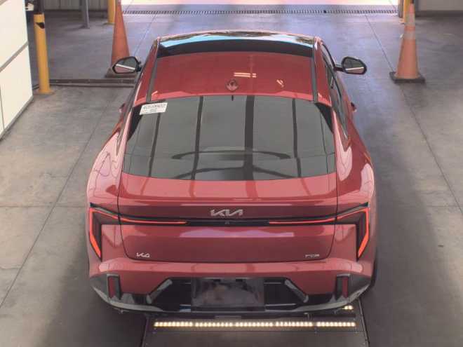 2025 Kia K4 GT-Line - Photo 6