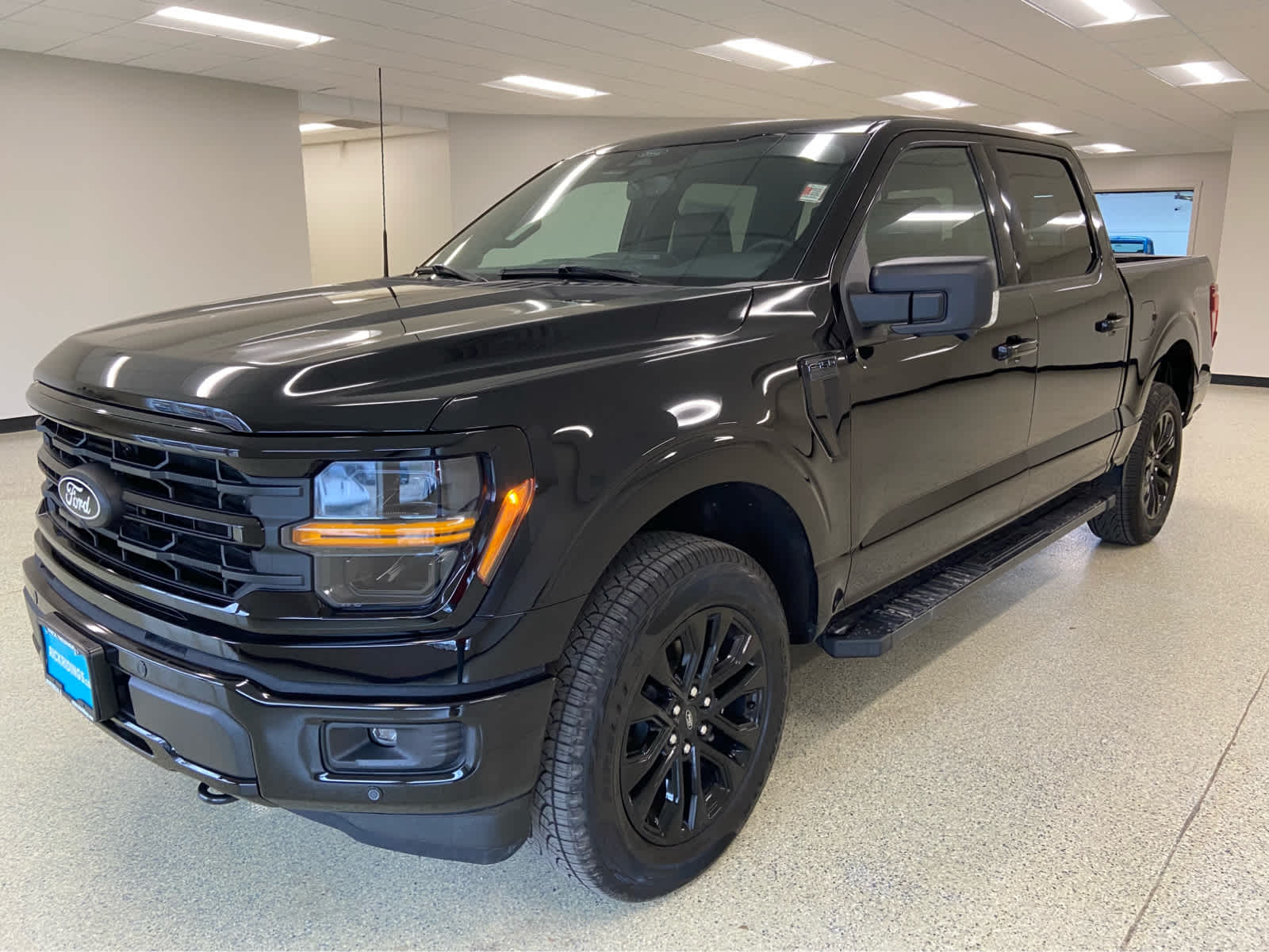2026 Ford F-150 XLT - Photo 10