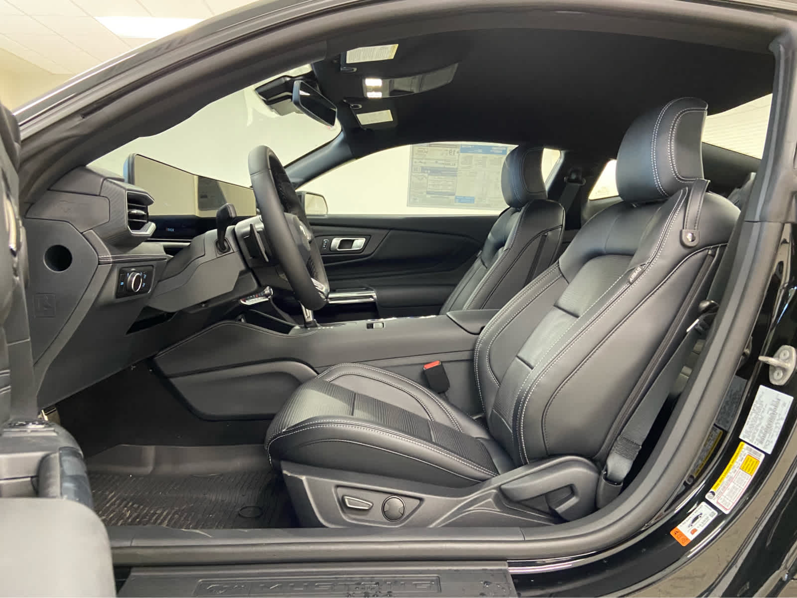 2026 Ford Mustang GT Premium Fastback - Photo 12