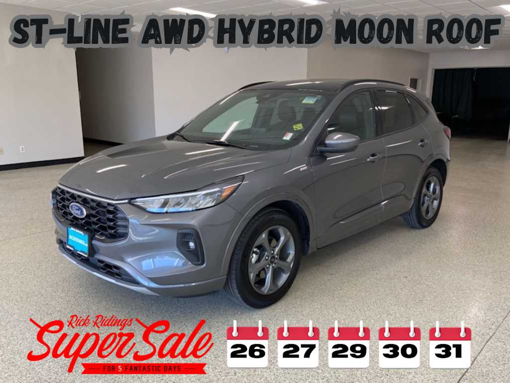 2023 Ford Escape ST-Line Select's photo