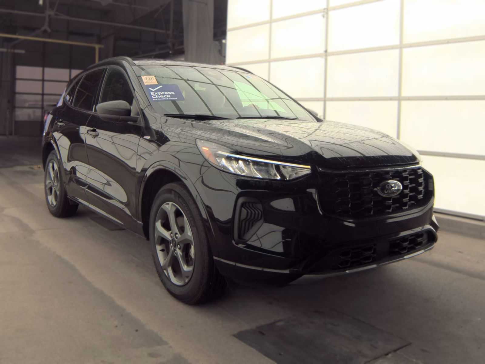 Used 2024 Ford Escape ST-Line AWD