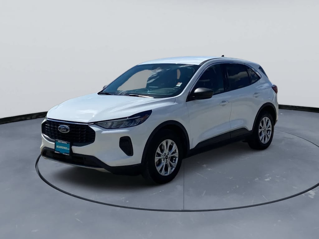Used 2024 Ford Escape Active FWD