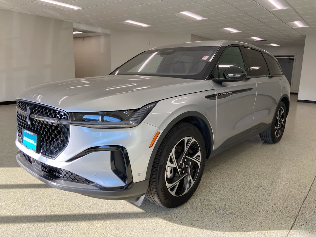 Used 2024 Lincoln Nautilus Premiere AWD