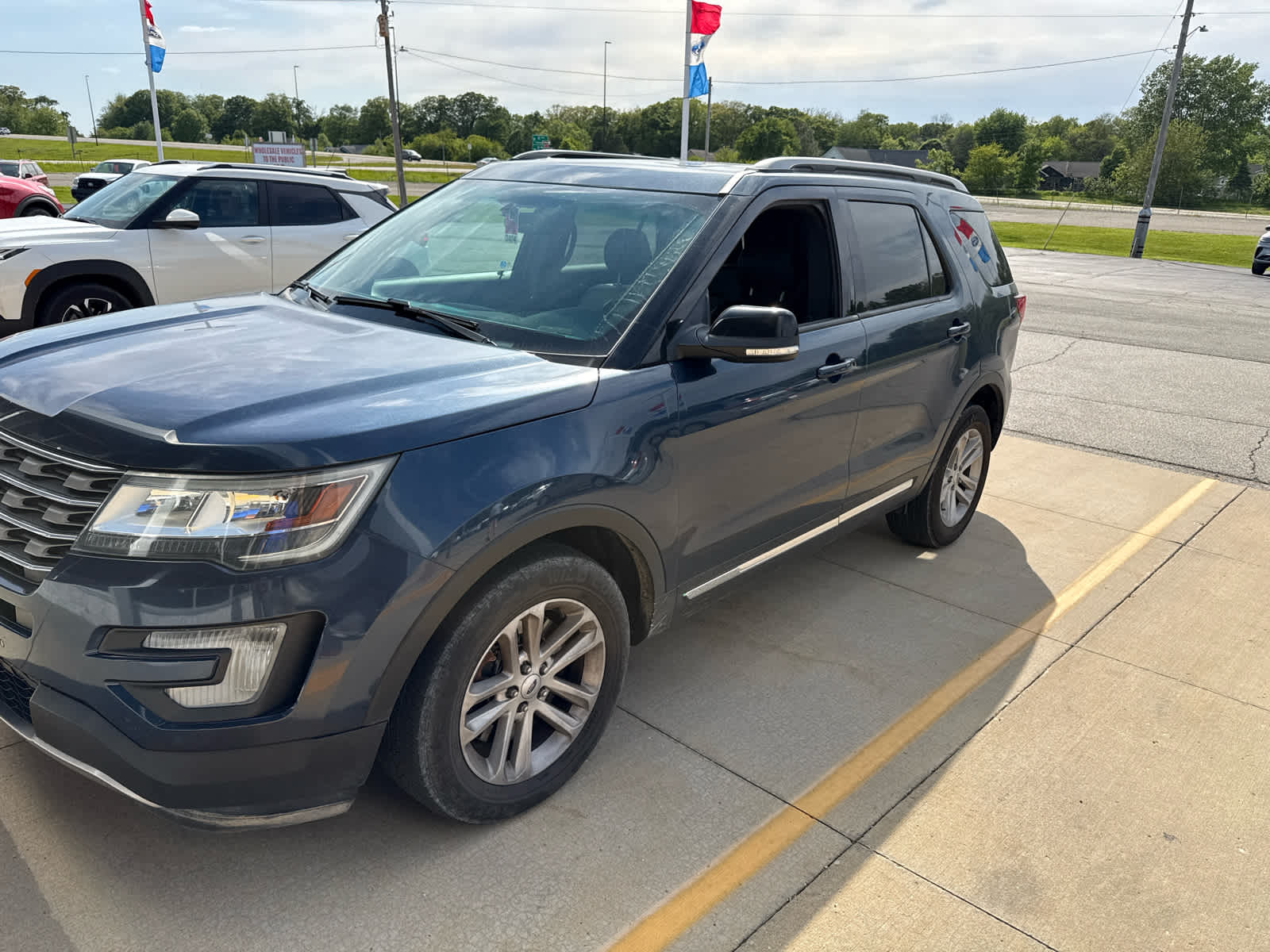 2016 Ford Explorer XLT FWD's photo