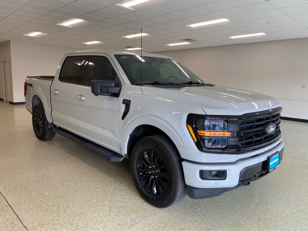 Used 2024 Ford F-150 XLT 4WD Supercrew 5.5 Box 4WD SuperCrew 5.5 Box