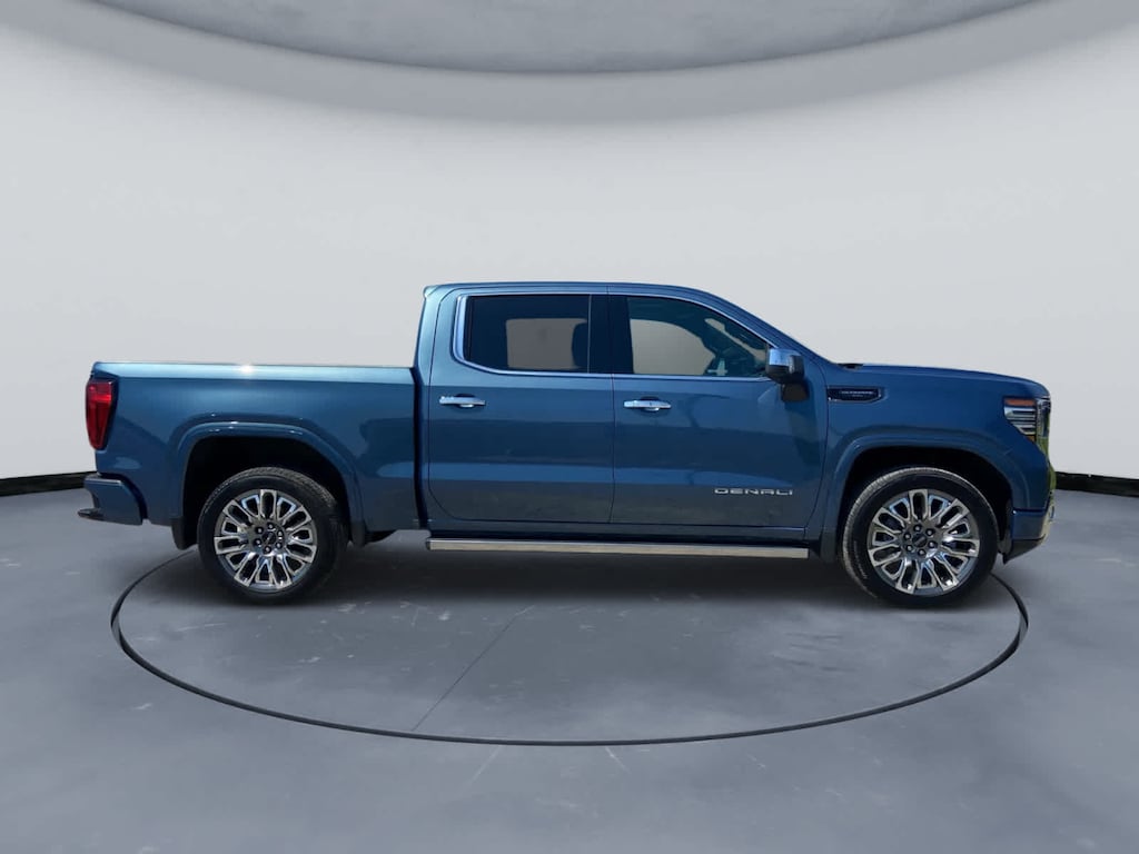 Used 2026 GMC Sierra 1500 Denali Ultimate 4WD Crew Cab 147 4WD Crew Cab 147