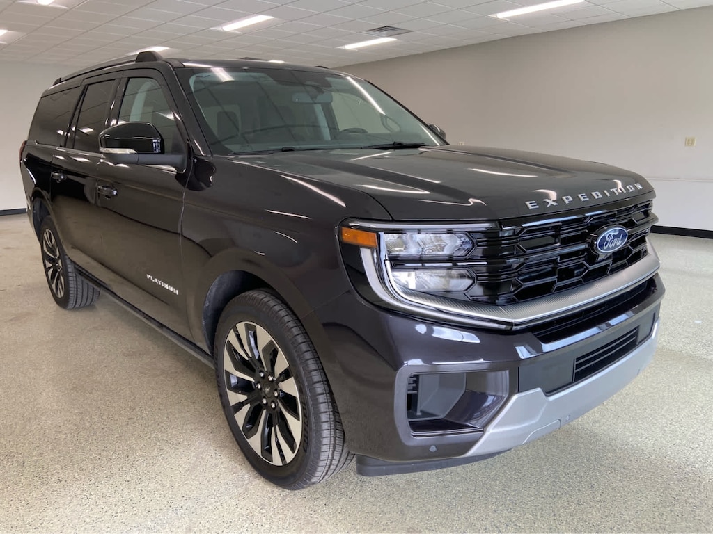 New 2025 Ford Expedition Max Platinum 4x4