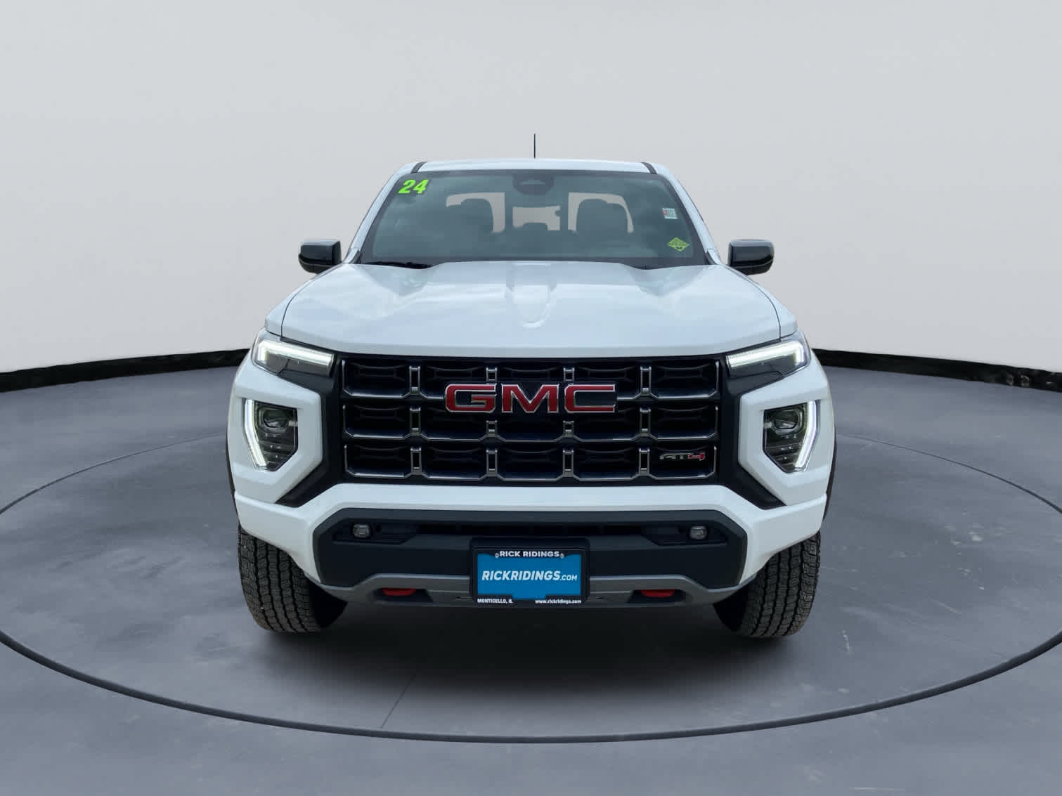 Used 2024 GMC Canyon 4WD AT4 Crew Cab Crew Cab
