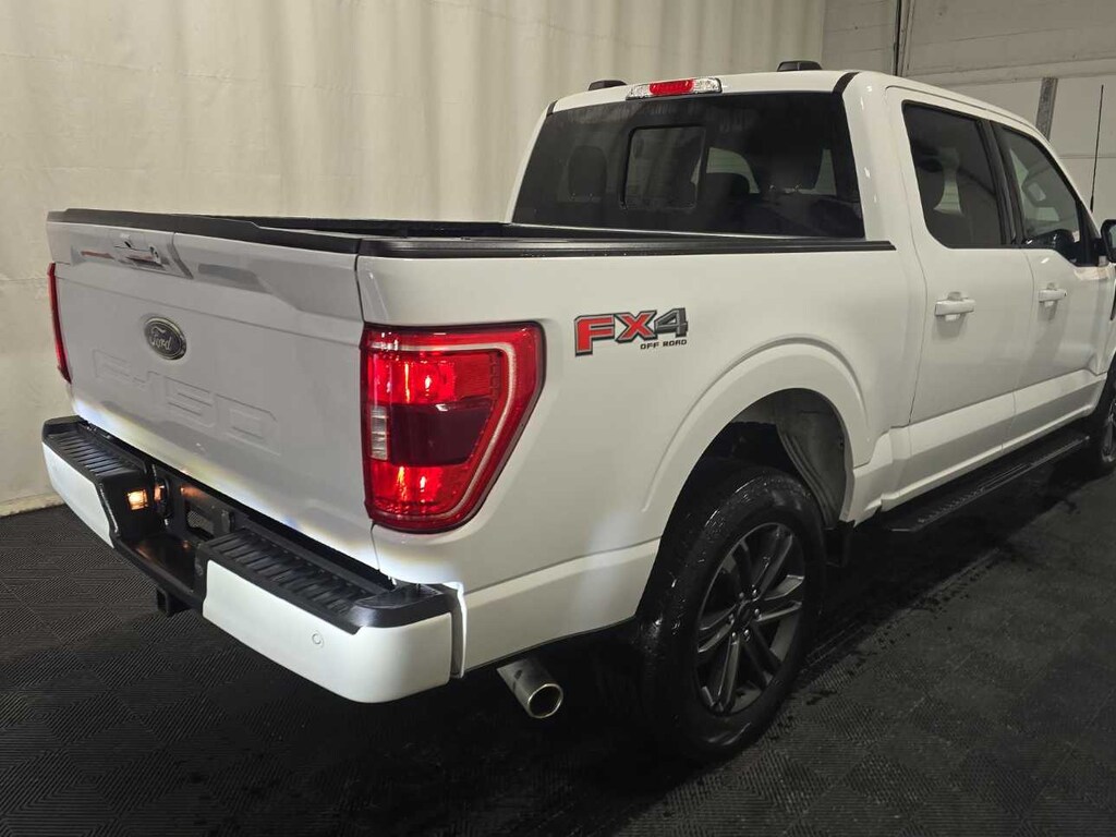 Used 2023 Ford F-150 XLT 4WD Supercrew 5.5 Box 4WD SuperCrew 5.5 Box