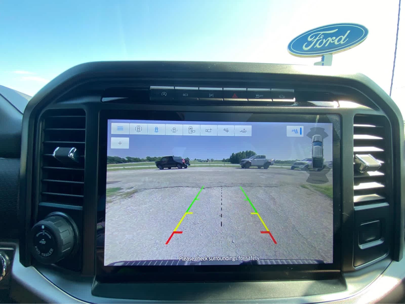 2023 Ford F-150 Raptor - Photo 36